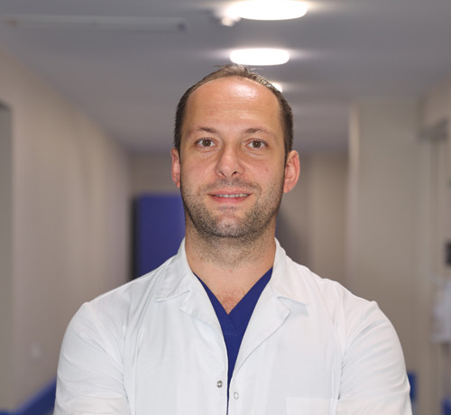 ზურაბ ძიძავა